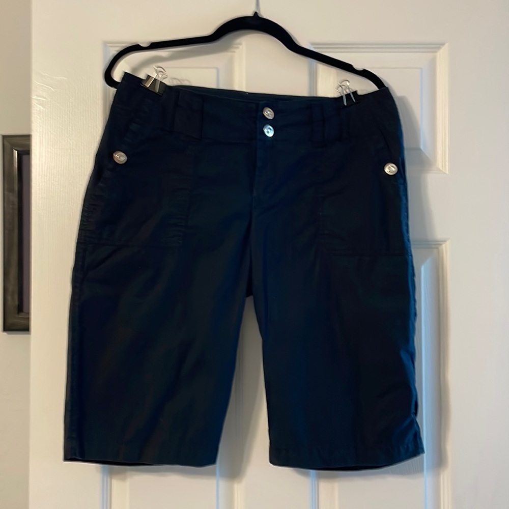 Navy blue Capri